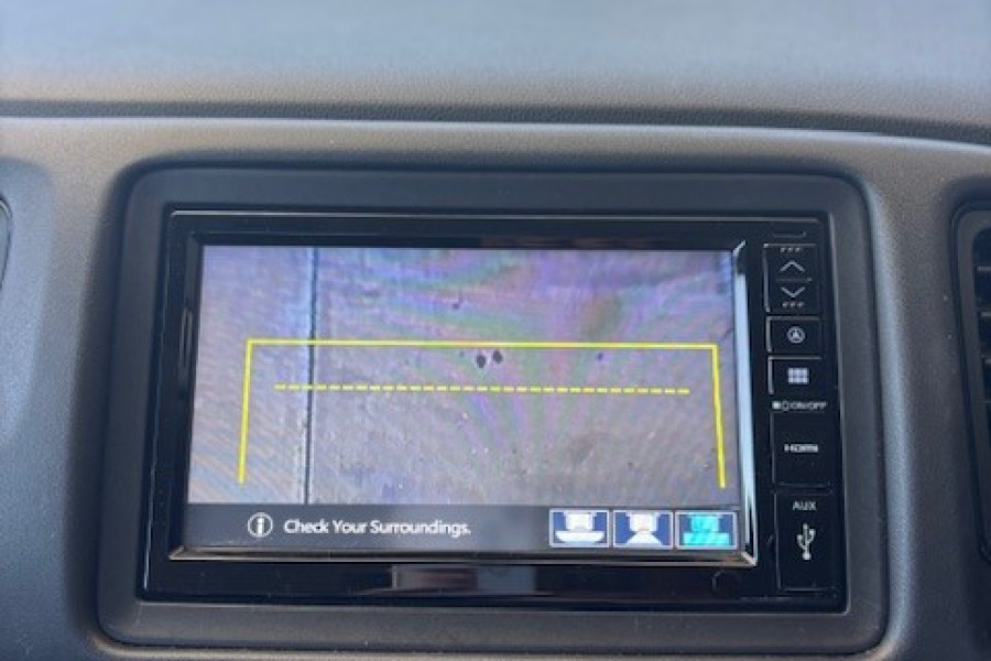 2017 Honda HR-V VTi SUV Image 20