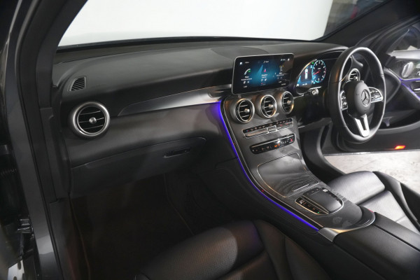 2020 Mercedes-Benz GLC-Class GLC300 SUV Image 24