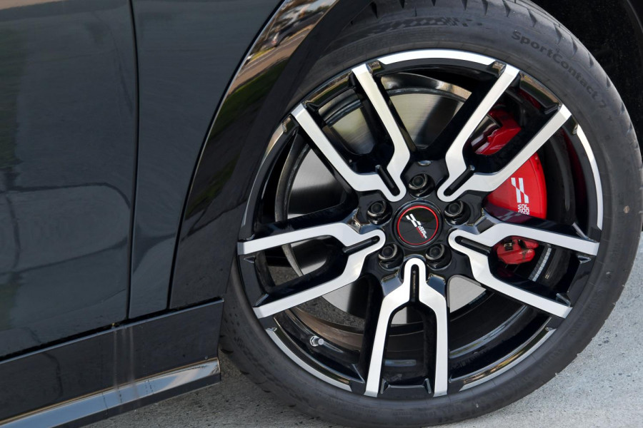 2026 MINI Cooper F66 JCW Favoured Hatch