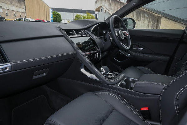 2025 MY24.75 Jaguar E-PACE X540 R-Dynamic SE SUV