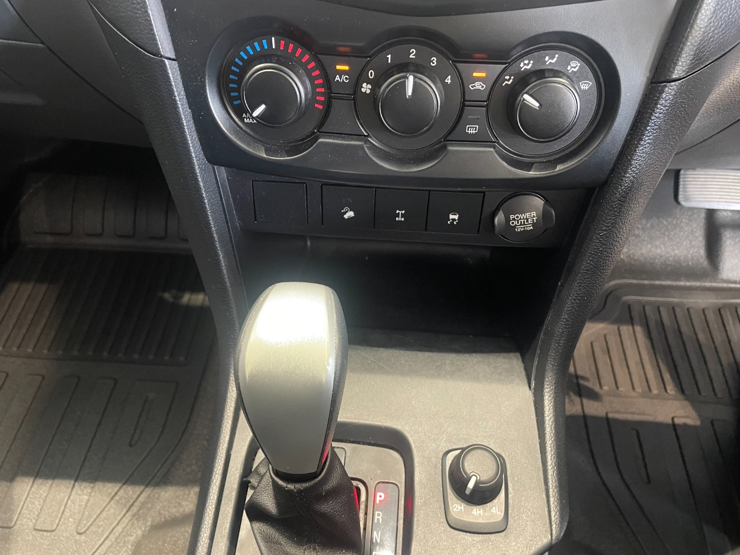 2019 Mazda BT-50 UR XT Cab Chassis Image 13