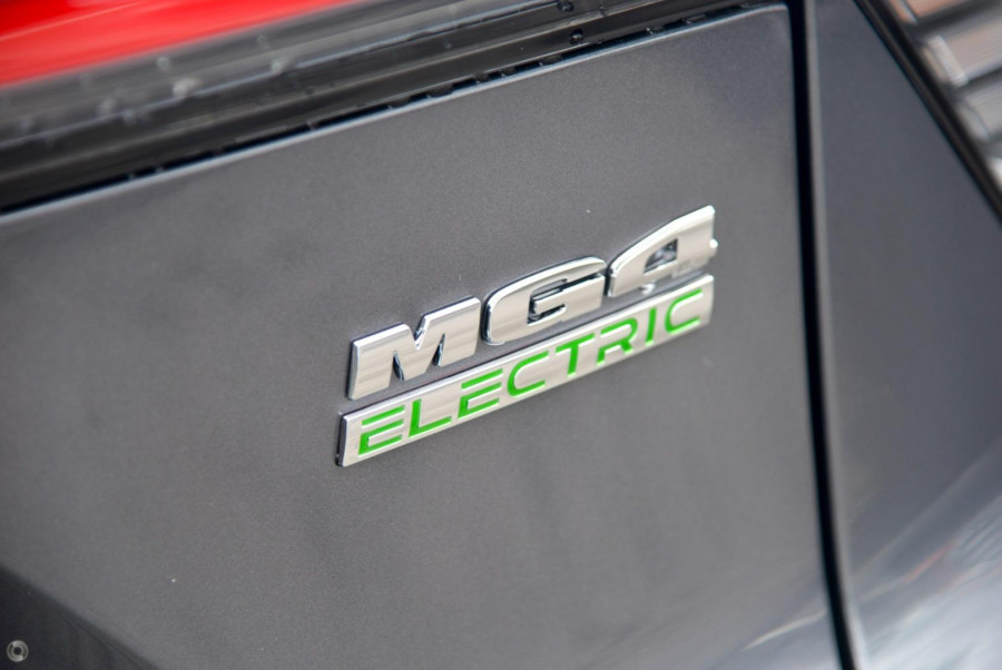 2024 MG MG4 MEH32 Essence 64 Hatch Image 11