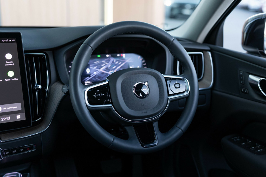2025 MY26 Volvo XC60 UZ Plus B5 Bright SUV Image 13