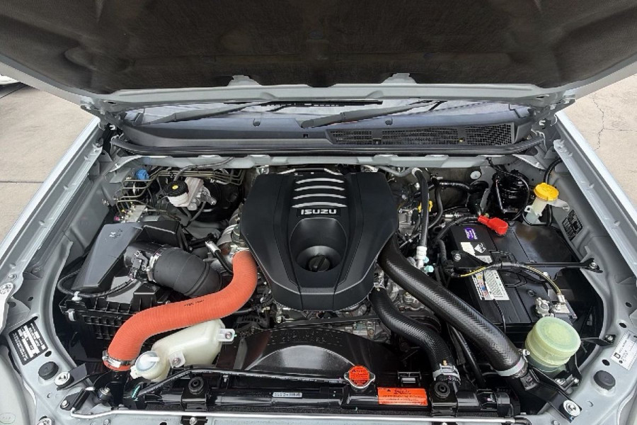 2021 Isuzu MU-X RJ LS-T SUV Image 24