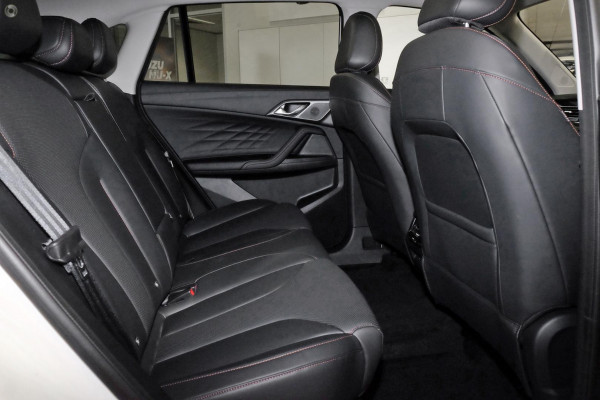 2025 MG HS AS33 Super Hybrid Essence SUV Image 9