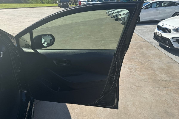 2021 Toyota Corolla MZEA12R Ascent Sport Hatch Image 5
