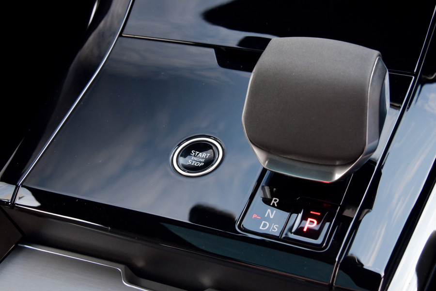2025 Land Rover Range Rover Sport L461 D300 Dynamic SE SUV