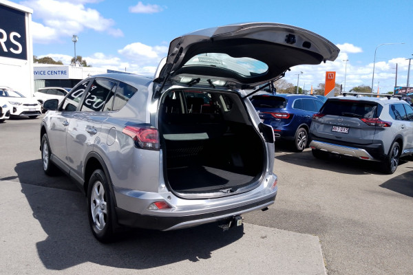 2018 Toyota RAV4 ZSA42R GX SUV Image 13