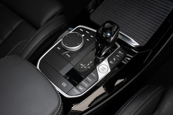2021 BMW X3 G01 LCI xDrive30e M Sport SUV image 14