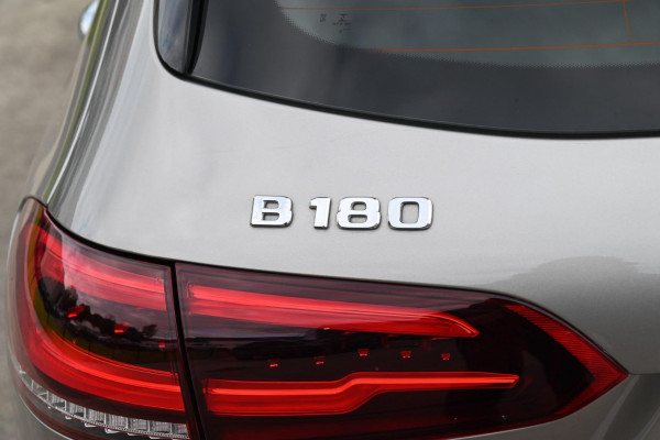 2021 Mercedes-Benz B-Class W247 B180 Hatch Image 10