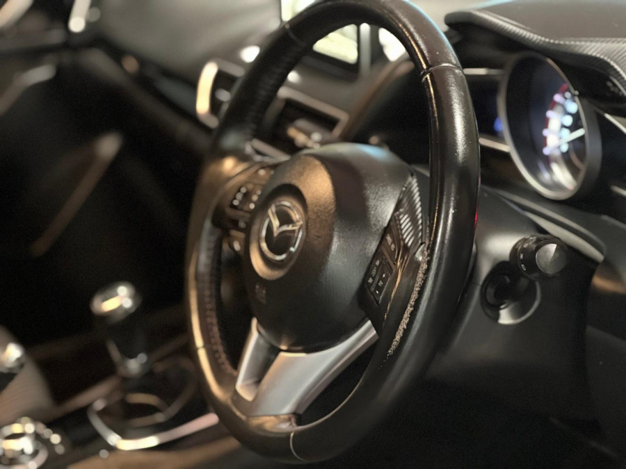 2015 Mazda 3 BM5438 SP25 Hatch Image 10