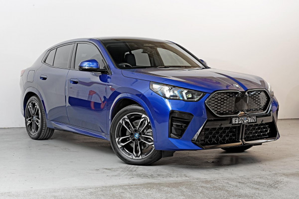BMW iX2 xDrive30 M Sport U10