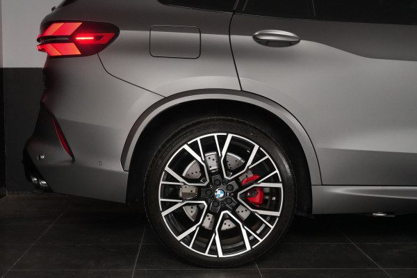 2025 BMW X5 M Competition Mhev SUV Image 6