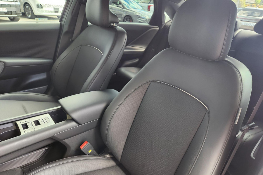2023 Hyundai IONIQ 6 CE.V1 Epiq Sedan Image 19