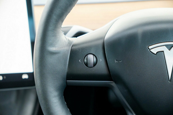 2023 Tesla Model 3  Rear-Wheel Drive Sedan Image 10