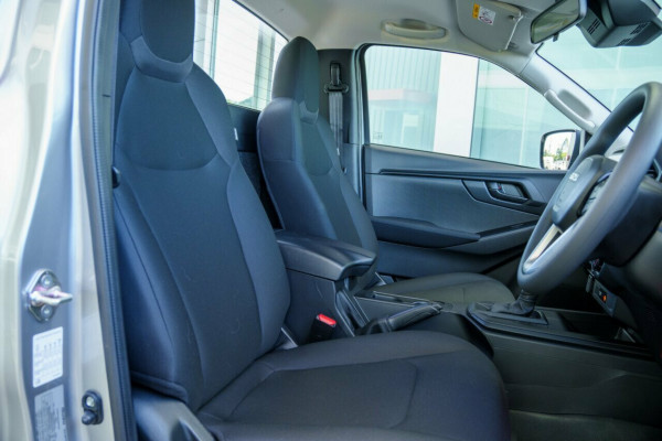2026 MY25.5 Isuzu D-MAX RG SX Cab Chassis Image 8