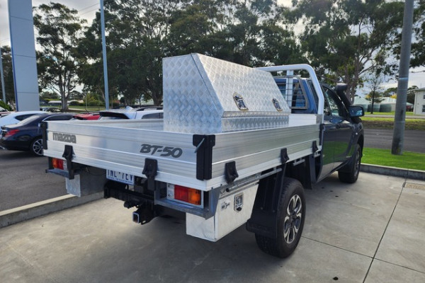 2018 Mazda BT-50 B32UACRD4 XT Cab Chassis Image 4