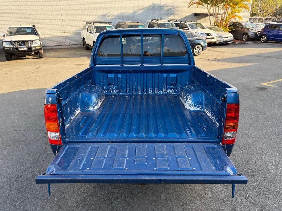 2009 MY10 Toyota HiLux TGN16R WorkMate Ute Image 15