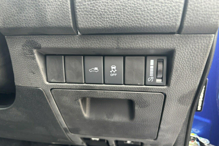2024 Isuzu D-MAX RG X-TERRAIN Ute Image 21
