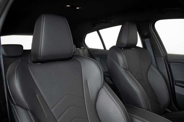 2024 BMW 1 Series F70 118 M Sport Hatch image 9