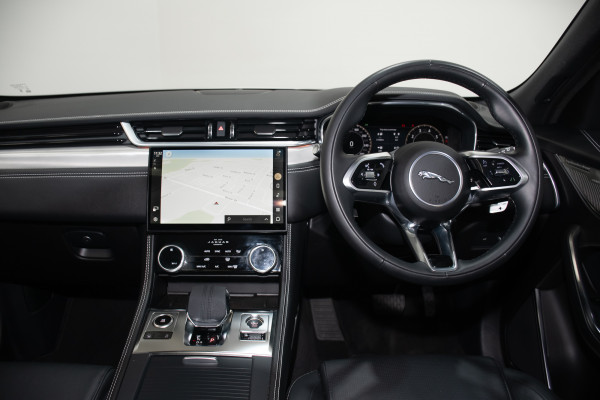 2024 MY23 Jaguar F-PACE X761 R-Dynamic S SUV Image 23