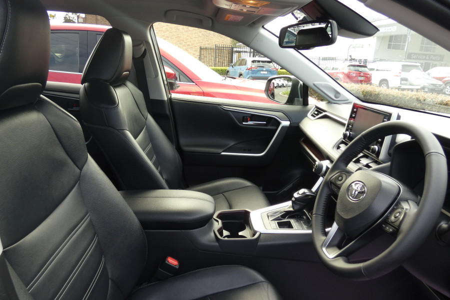 2020 Toyota RAV4 AXAH52R CRUISER 2WD HYBRID SUV Image 12