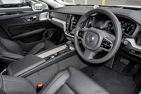 2019 MY20 Volvo S60 (No Series) T5 Inscription Sedan Image 5