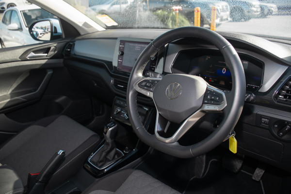 2024 Volkswagen T-Cross D31 85TSI Life SUV image 6