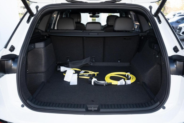 2026 Volkswagen Tayron R4 200TSI eHybrid R-Line SUV image 22