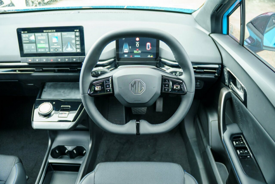 2024 MG MG4 MEH32 Essence 64 Hatch Image 9