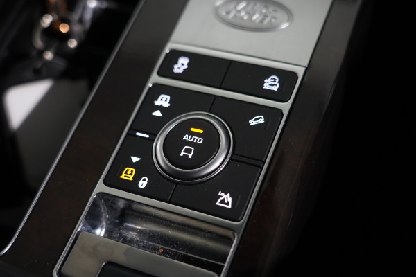 2019 Land Rover Range Rover L405 SDV8 Vogue SE SUV Image 16