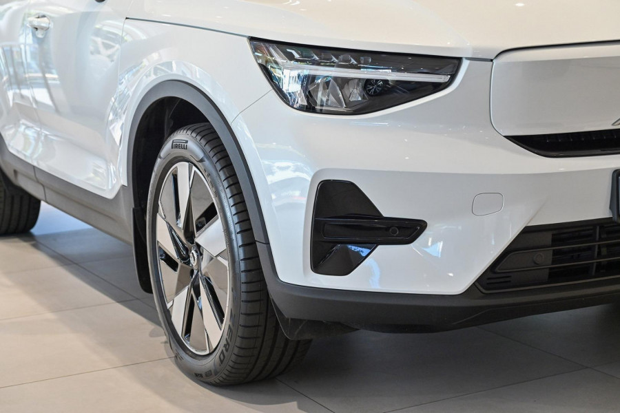 2023 MY24 Volvo XC40  Recharge Pure Electric SUV Image 19