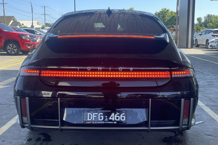 2023 Hyundai IONIQ 6 CE.V1 Epiq Sedan Image 7