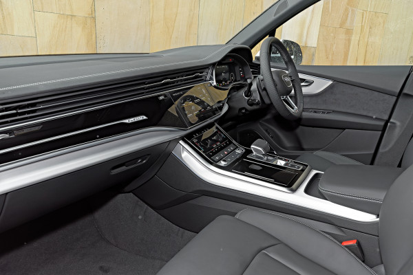 2026 Audi Q7 4M TFSI 250kW S line SUV