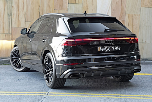 2026 Audi Q8 F1 TFSI 250kW S line SUV image 2