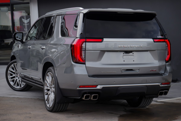 2025 GMC Yukon  Denali Wagon Image 7