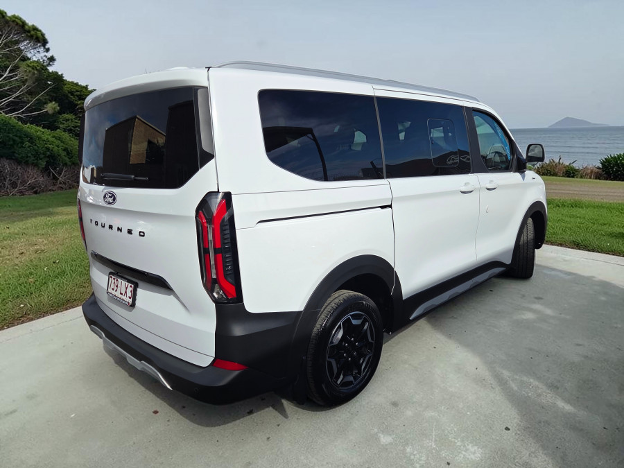 2024 MY24.5 Ford Tourneo AV Active People Mover Image 7