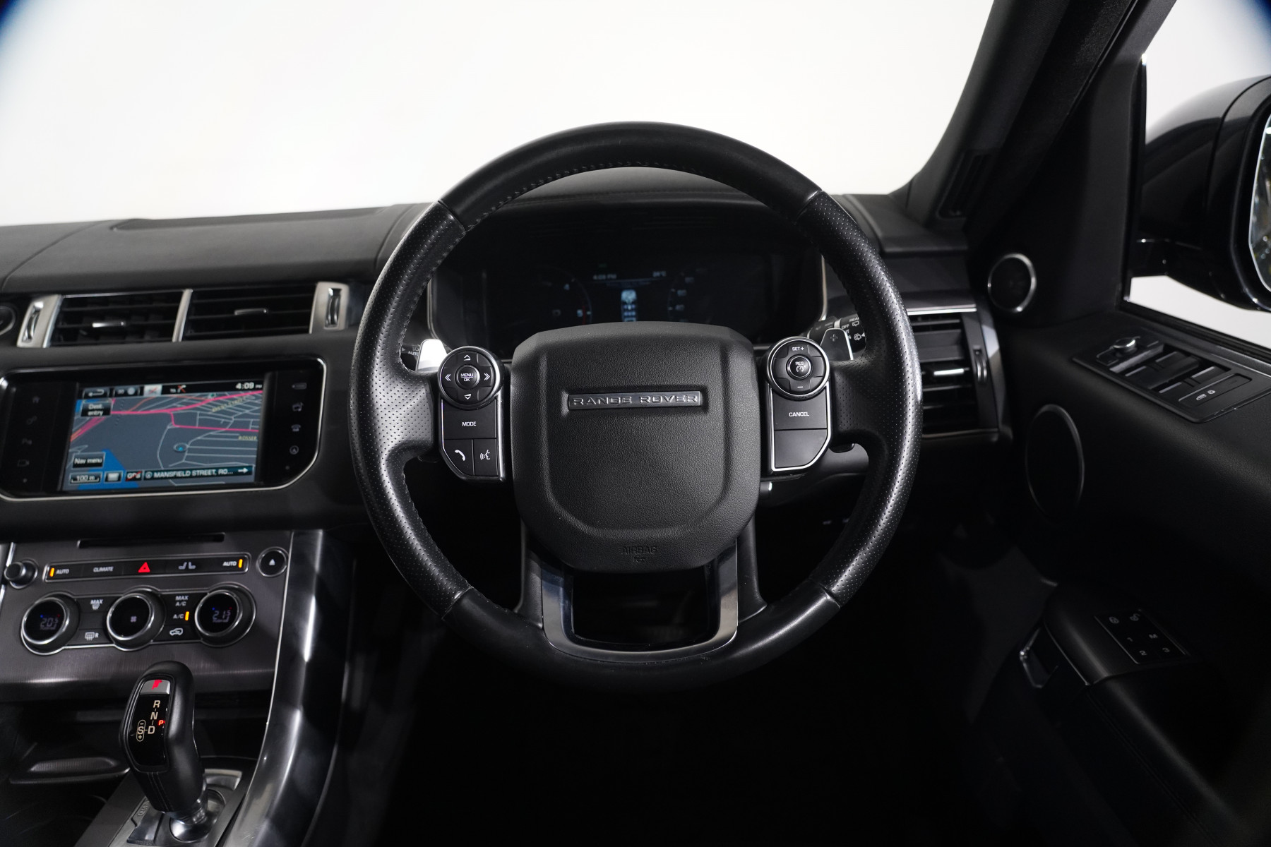 2016 Land Rover Range Rover Sport Sdv8 Hse Dynamic SUV Image 14