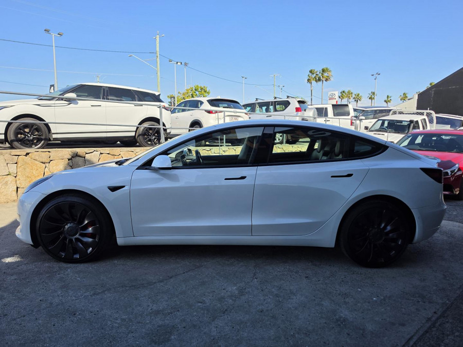 2021 Tesla Model 3  Performance Sedan Image 12