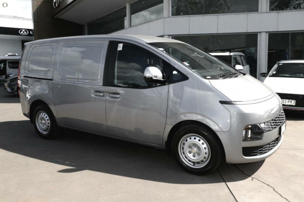 2026 MY27 Hyundai Staria Load US4.V4  Van Image 3