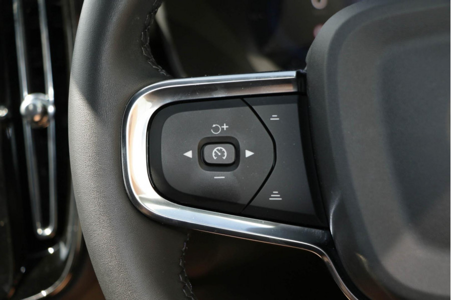 2023 MY24 Volvo XC40 XZ Recharge Pure Electric SUV Image 17