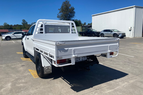 2019 Toyota HiLux  SR Dual Cab Cab Chassis Image 3