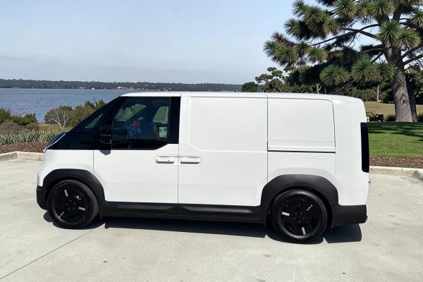 2026 Kia PV5 SW Cargo S Long Range Wagon Image 3