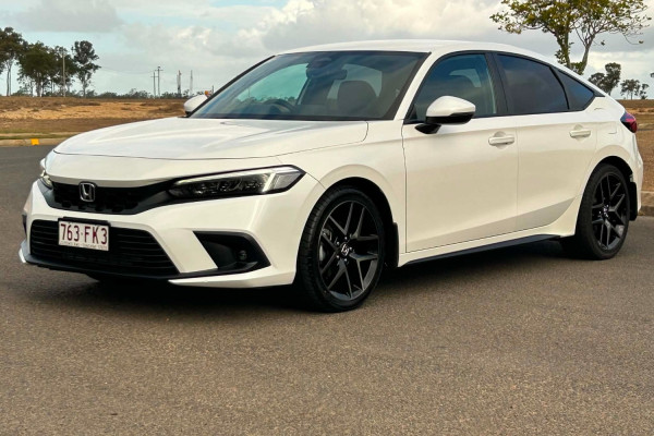 2022 Honda Civic 11th Gen VTi LX Hatch Image 7