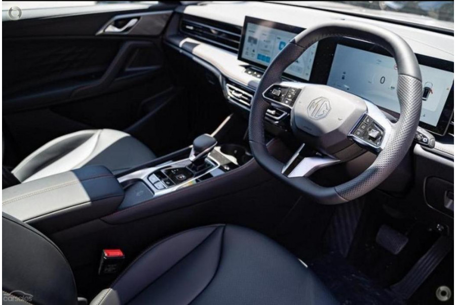 2025 MG HS AS33 Essence SUV Image 17