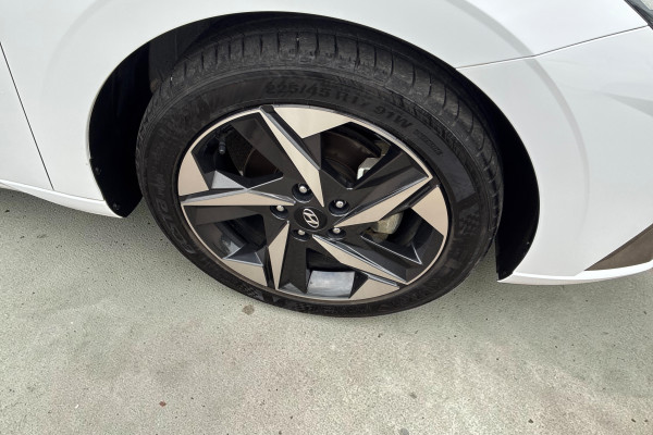 2022 MY23 Hyundai i30 CN7.V1 Active Sedan Image 9