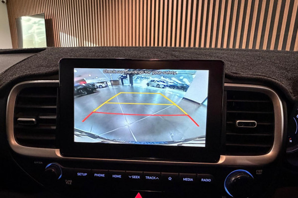 2020 Hyundai Venue QX Active SUV Image 17