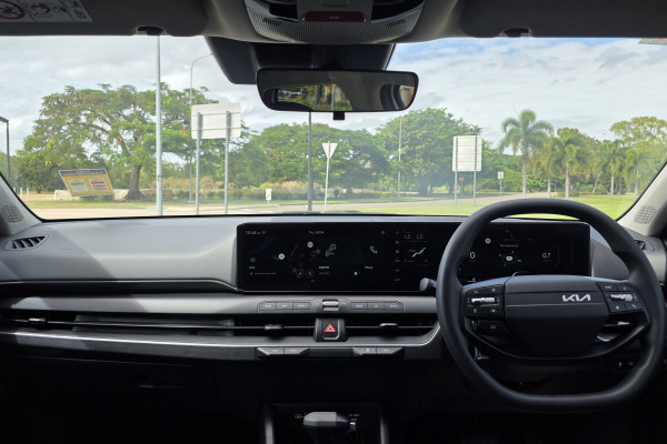 2025 MY26 Kia K4 CL4m Sport Hatch Image 9