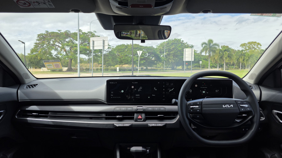 2025 MY26 Kia K4 CL4m Sport Hatch Image 9