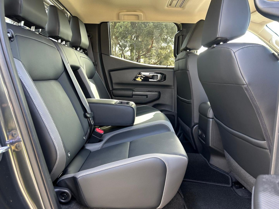 2026 Nissan Navara D27 ST-X Ute Image 29